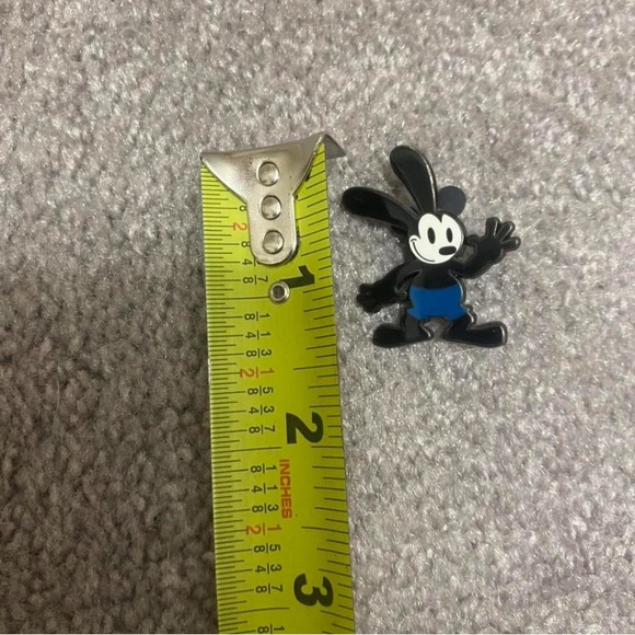 Sun and Rabbit Pins Disney - Picture 3 of 6